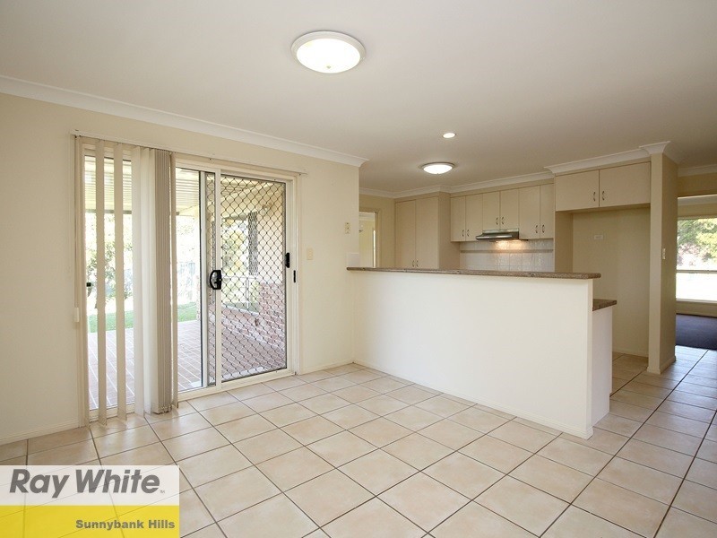 8 Panama Court, Kuraby QLD 4112
