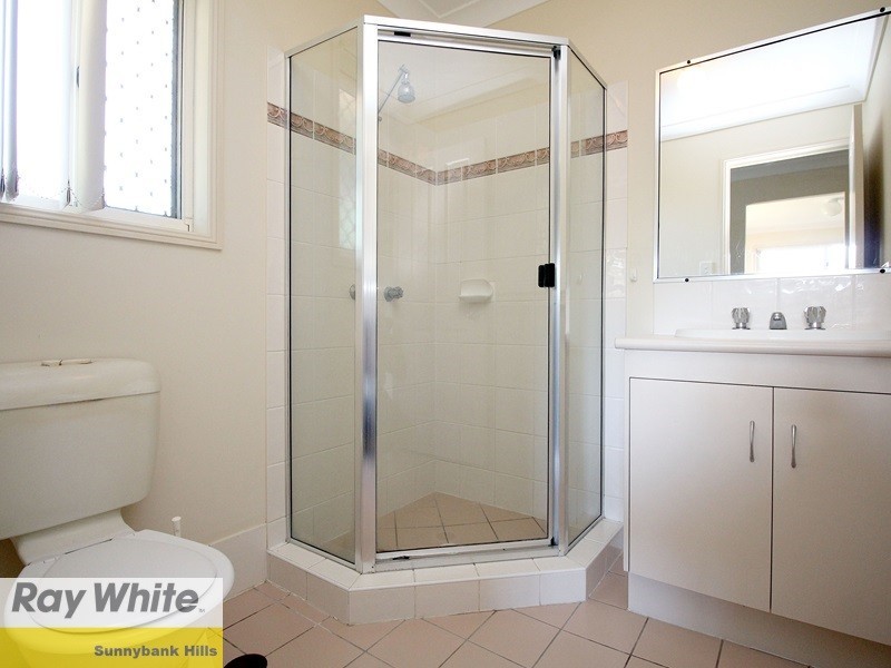 8 Panama Court, Kuraby QLD 4112