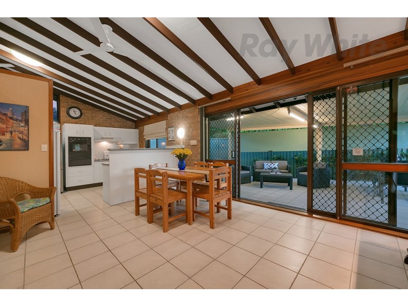 11 Darnell Street, Sunnybank Hills QLD 4109