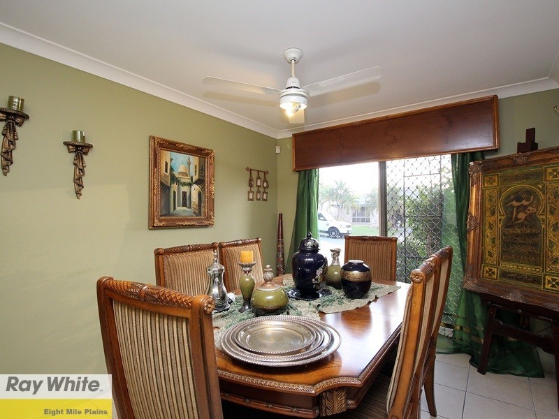 7 Young Place, Runcorn QLD 4113