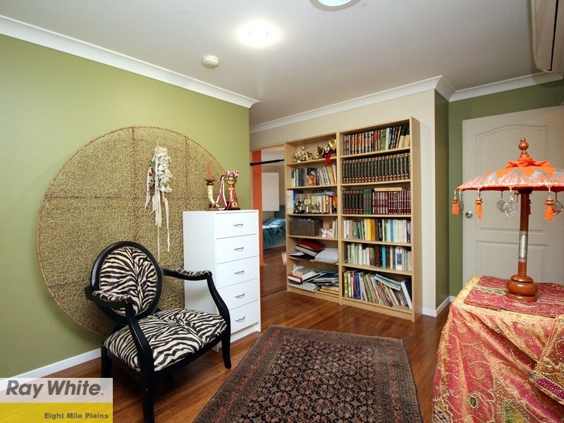 7 Young Place, Runcorn QLD 4113