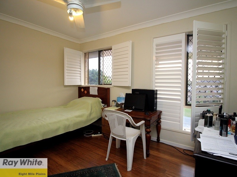 7 Young Place, Runcorn QLD 4113