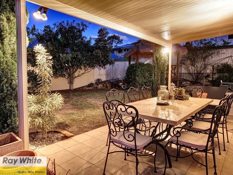 7 Young Place, Runcorn QLD 4113