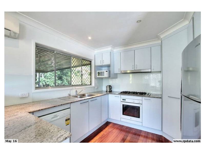 57 Morialta Street, Mansfield QLD 4122