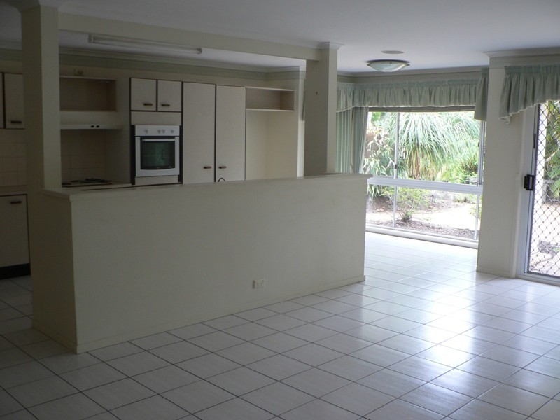 16 Demigre Street, Eight Mile Plains QLD 4113