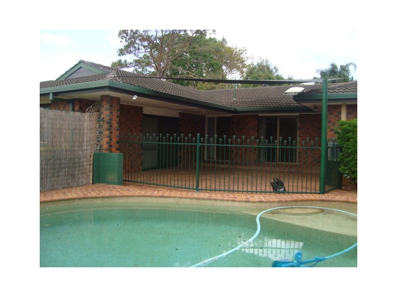 12 Malbon Street, Eight Mile Plains QLD 4113