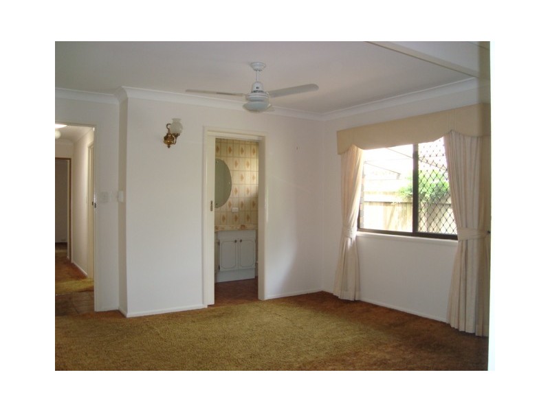 12 Malbon Street, Eight Mile Plains QLD 4113