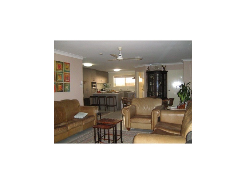 58 Casuarina Crescent, Calamvale QLD 4116