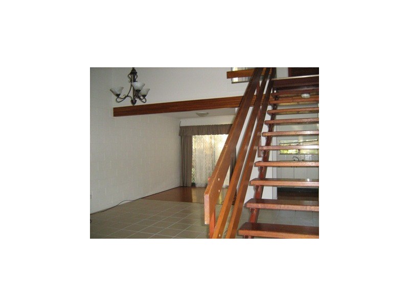 7/65 North Road, Logan Central QLD 4114