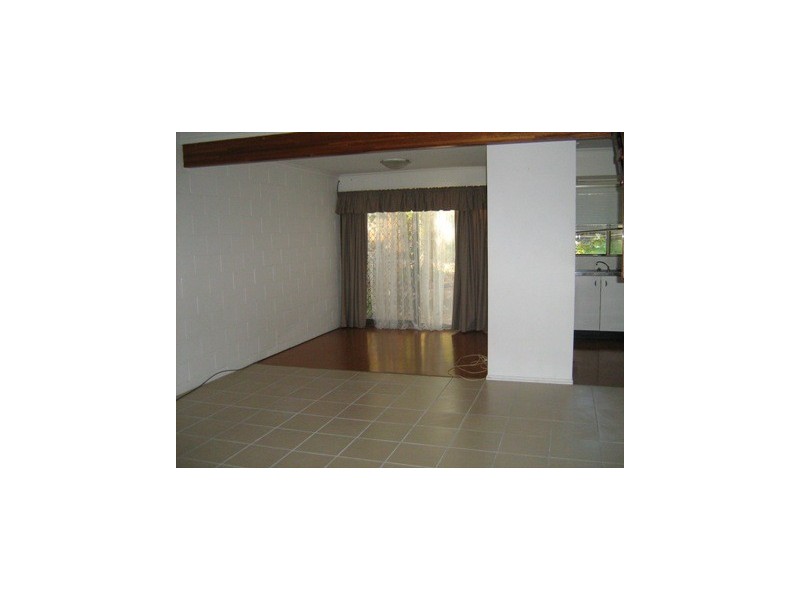 7/65 North Road, Logan Central QLD 4114