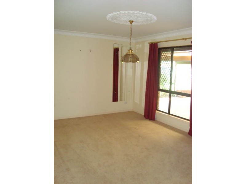 14 Demigre Street, Eight Mile Plains QLD 4113