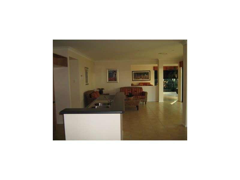 10 Juniper Ct, Stretton QLD 4116