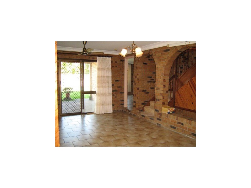 8 Ophelia Court, Sunnybank Hills QLD 4109