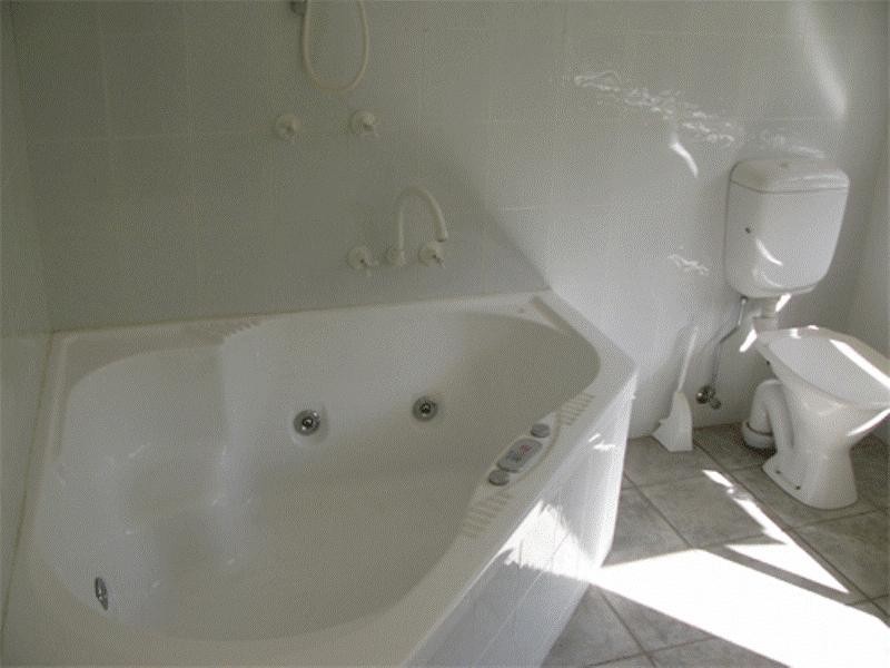 37 Elwood Street, Kenmore Hills QLD 4069