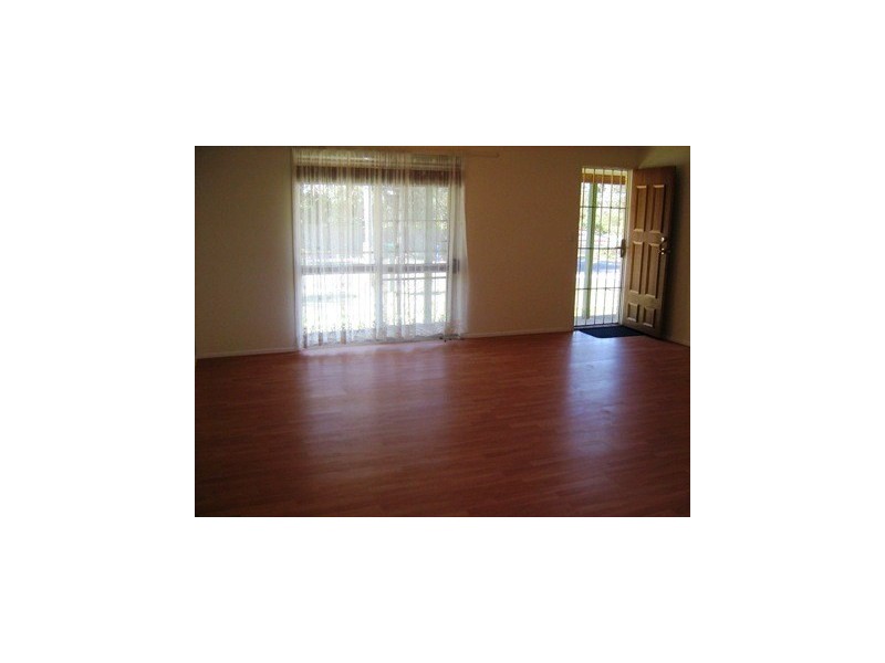 15 Orchid Street, Woodridge QLD 4114