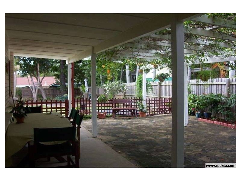 8 Headland Street, Sunnybank QLD 4109