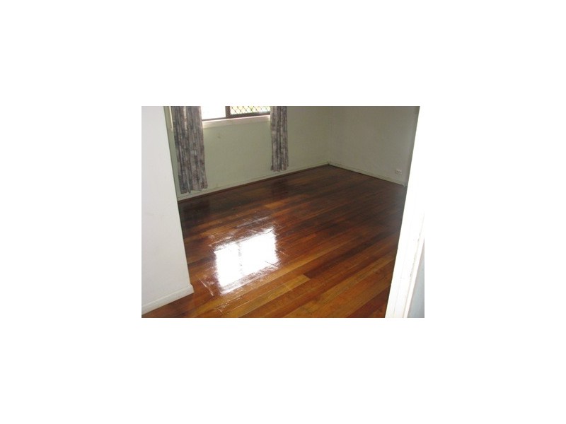 14 Bruce Street, Woodridge QLD 4114