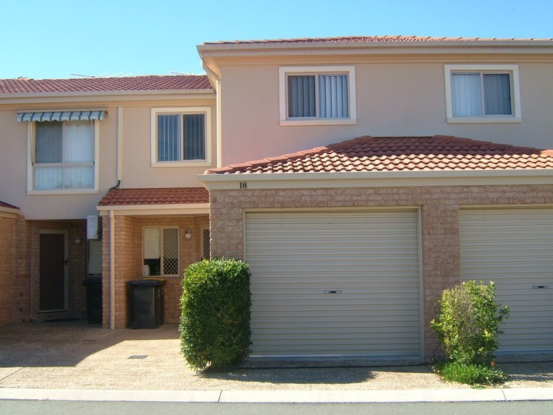 18/8 Peter Court, Sunnybank Hills QLD 4109