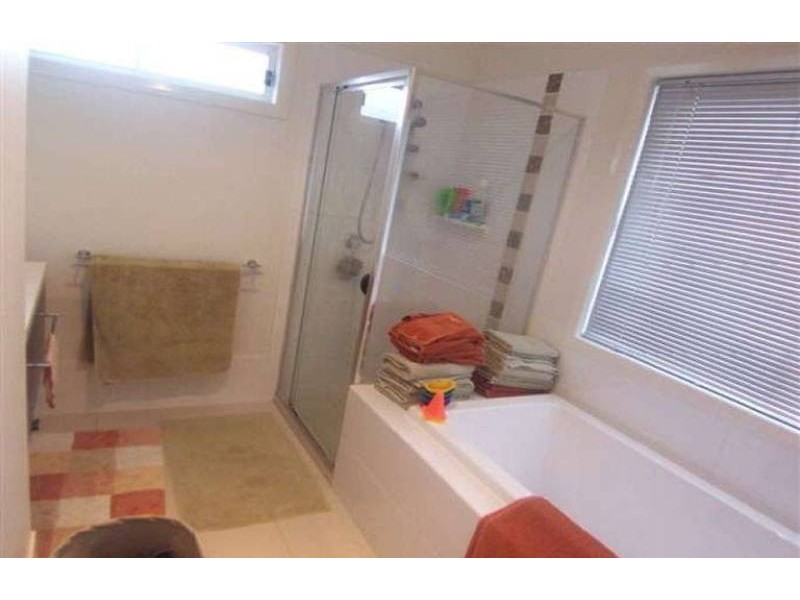 11 Fels Close, Eight Mile Plains QLD 4113