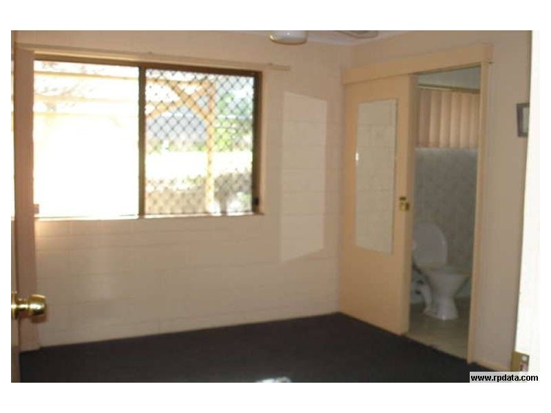 1/65 North Road, Logan Central QLD 4114