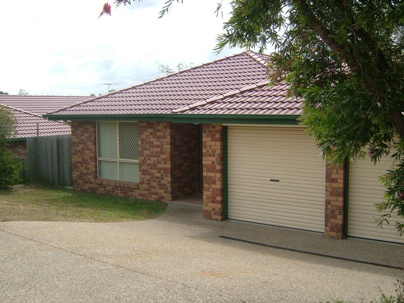 7 Sunningdale Street, Oxley QLD 4075