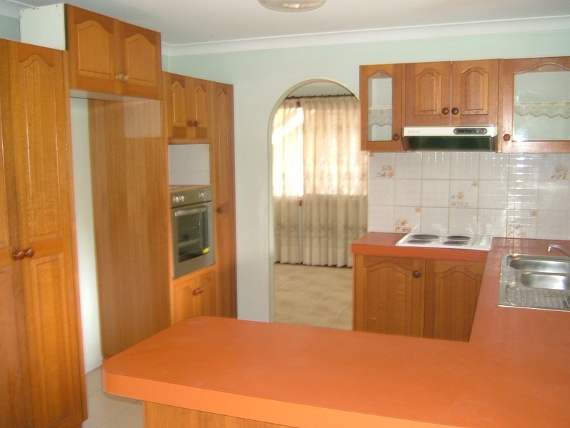 22 Estoril Street, Robertson QLD 4109