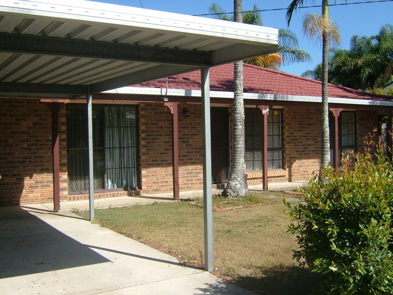 8 DEVINE STREET, Marsden QLD 4132