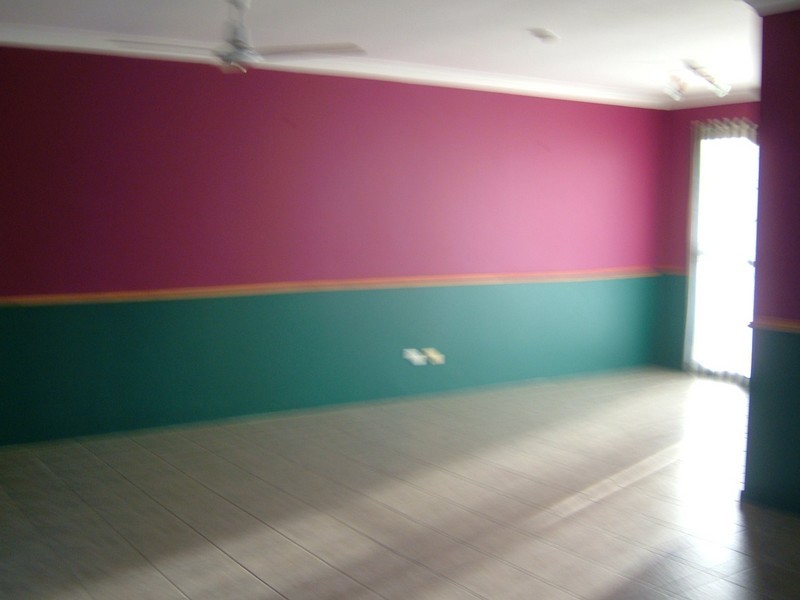 8 DEVINE STREET, Marsden QLD 4132