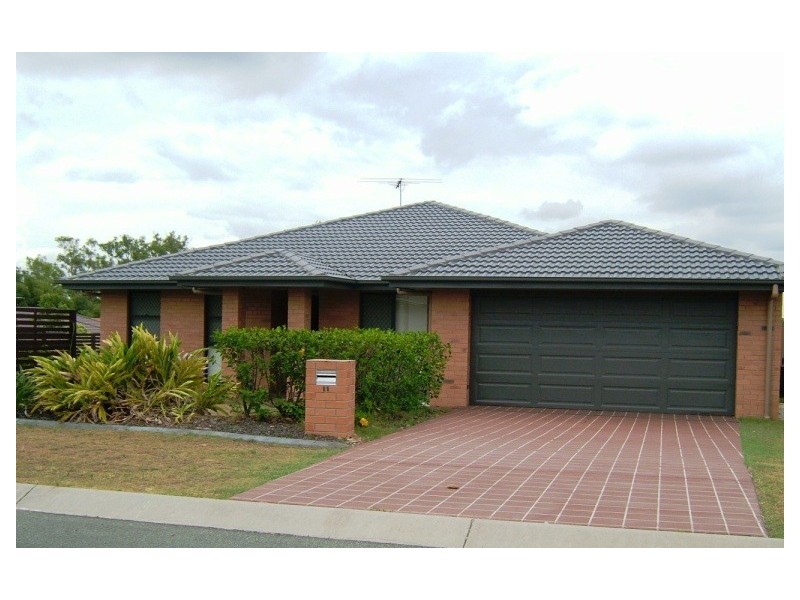 11 BUDAWANG STREET, Parkinson QLD 4115