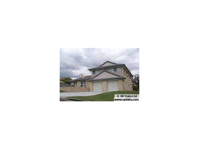 4 Cleveland Place, Stretton QLD 4116