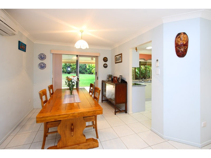 35 Cliftonville Place, Redland Bay QLD 4165