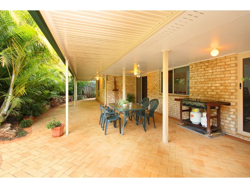 35 Cliftonville Place, Redland Bay QLD 4165