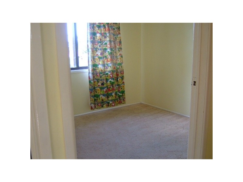 37 ENFORD STREET, Hillcrest QLD 4118