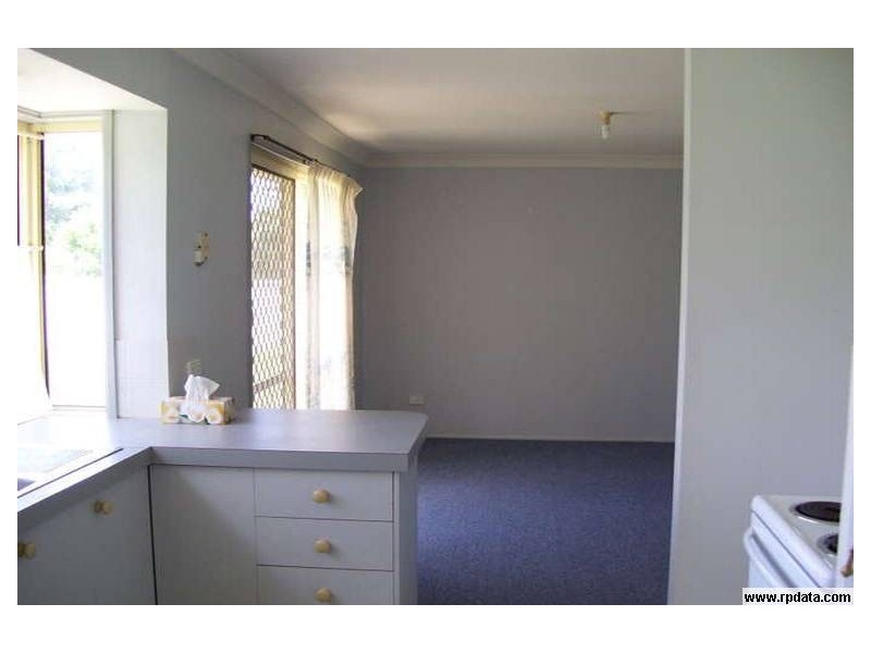 8 Curzon Street, Browns Plains QLD 4118