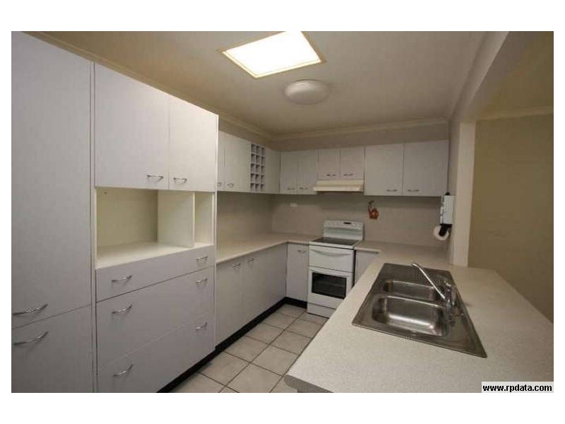 6 Piccadilly Court, Browns Plains QLD 4118