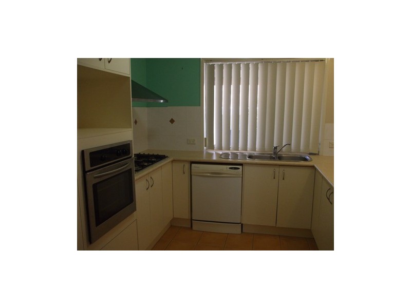 12 Yorkshire Place, Stretton QLD 4116