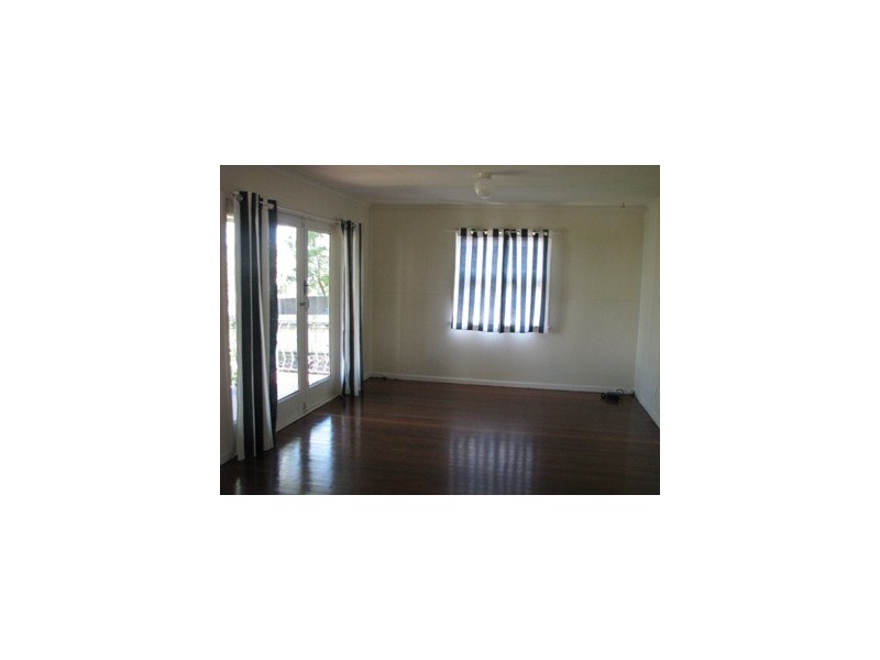 60 Bradman St, Sunnybank Hills QLD 4109