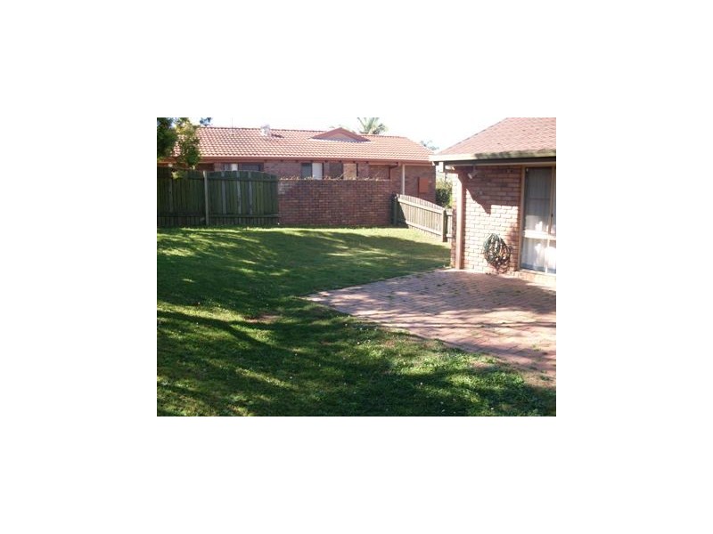 10 Cactus St, Eight Mile Plains QLD 4113