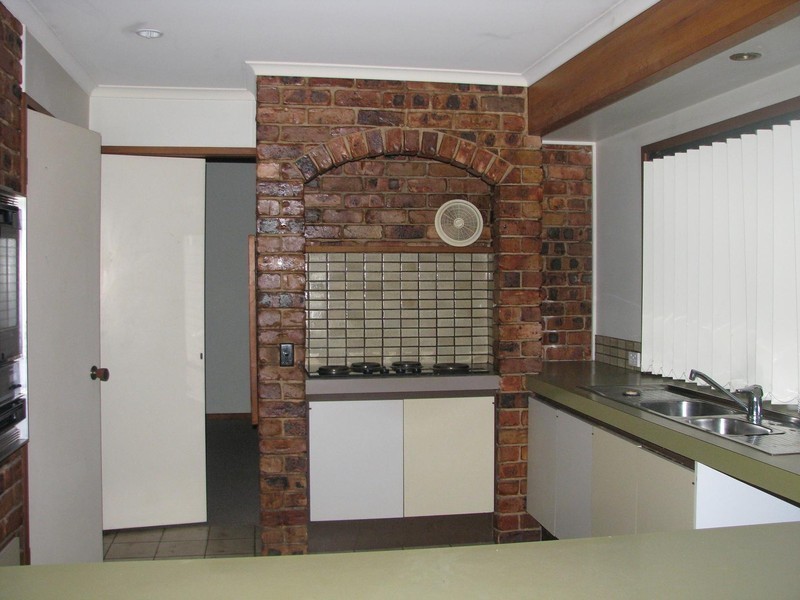 32 Cressbrook Street, Eight Mile Plains QLD 4113