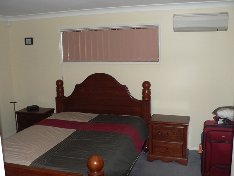 18 Sunhaven Crescent, Kuraby QLD 4112