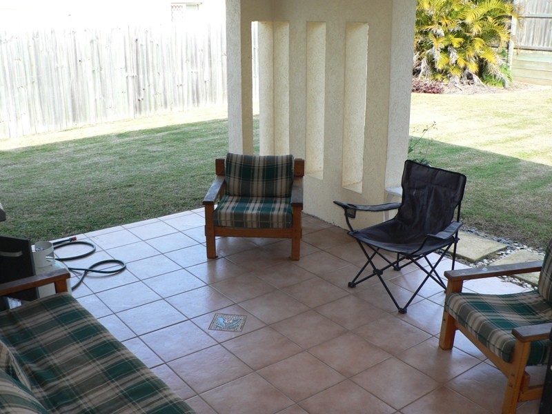 18 Sunhaven Crescent, Kuraby QLD 4112