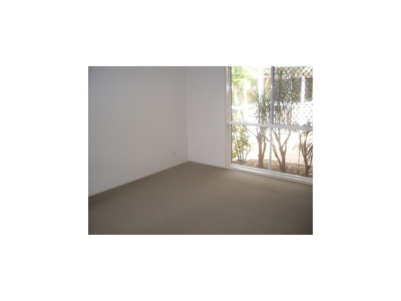 136  Warrigal Road, Runcorn QLD 4113