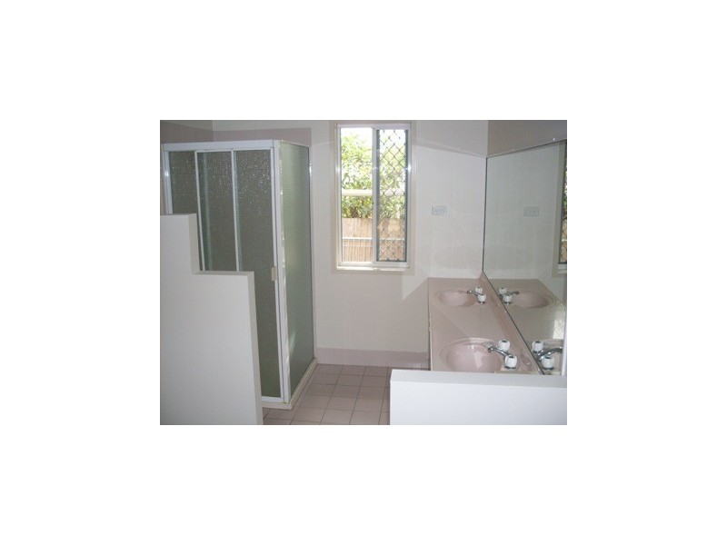 136  Warrigal Road, Runcorn QLD 4113