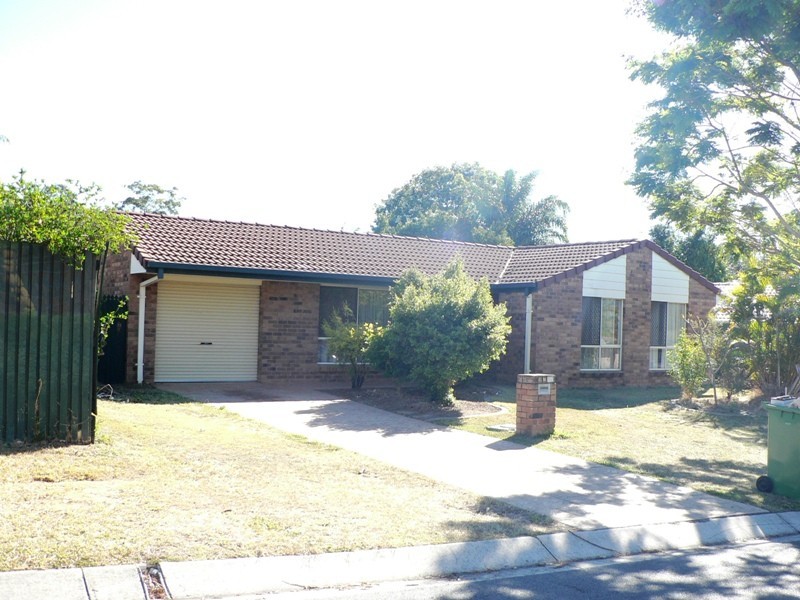 97 Federation Drive, Hillcrest QLD 4118
