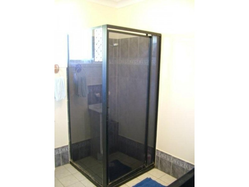 9 Mooney Street, Logan Central QLD 4114