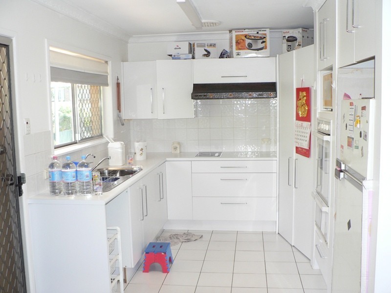 4 Viewpoint Street, Sunnybank Hills QLD 4109