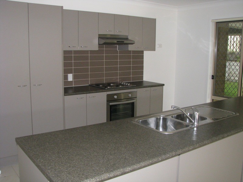 52 Tennessee Way, Berrinba QLD 4117