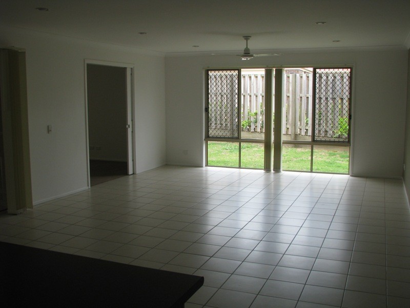 52 Tennessee Way, Berrinba QLD 4117