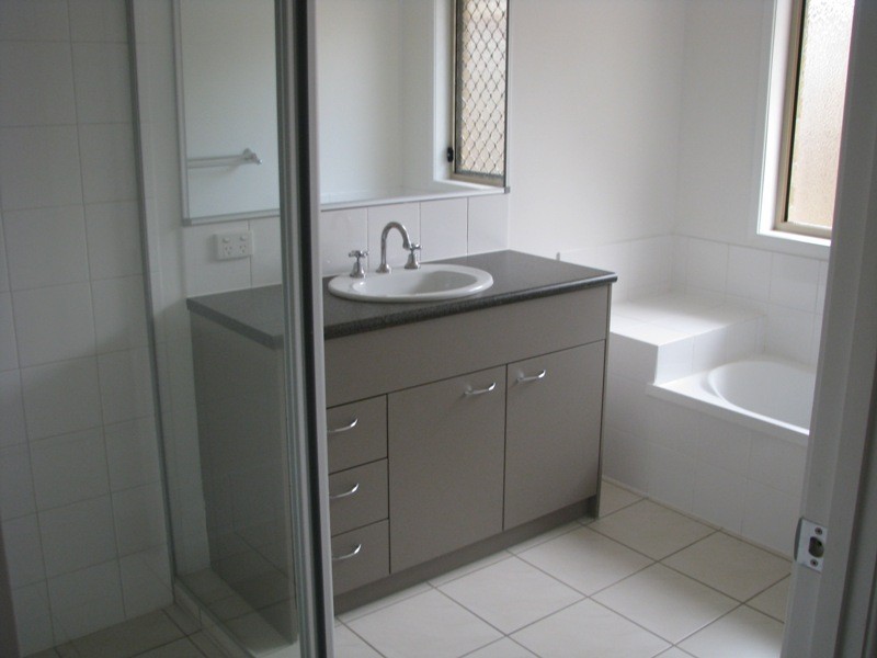 52 Tennessee Way, Berrinba QLD 4117