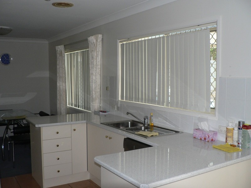 12 Ervatamia Street, Runcorn QLD 4113